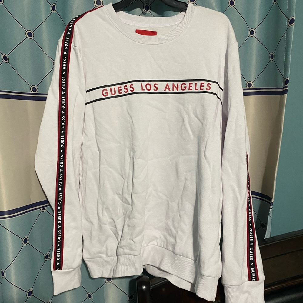 Guess Sweatshirt